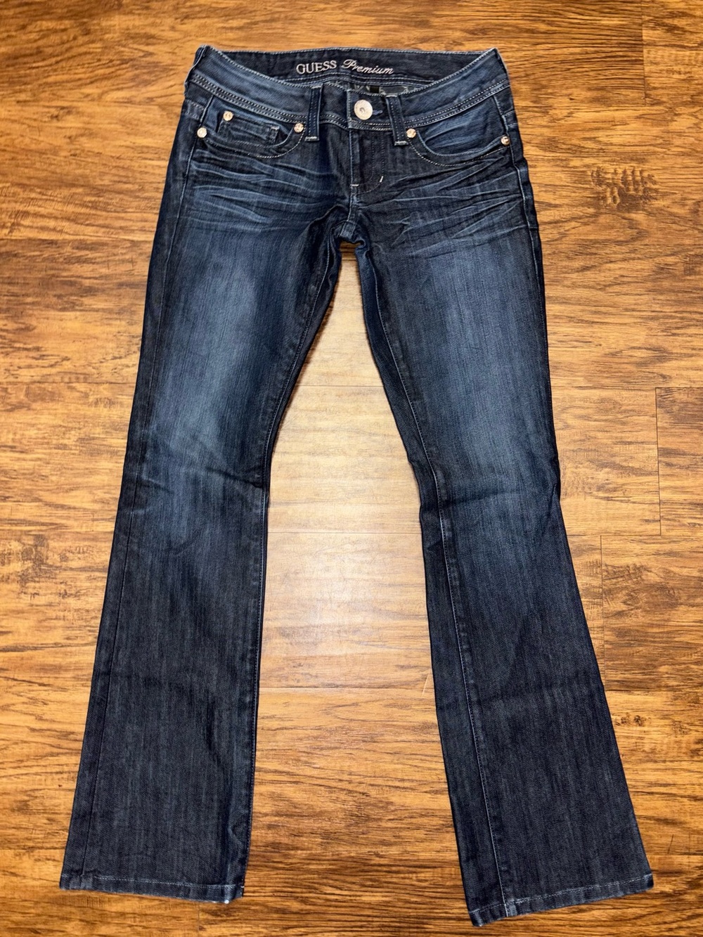 Guess Premium Lowrise Daredevil Bootcut Jeans Size 27